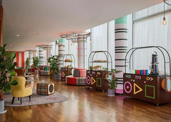 Otel Avani Frankfurt 4*