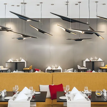 Avani Frankfurt Отель Франкфурт-на-Майне