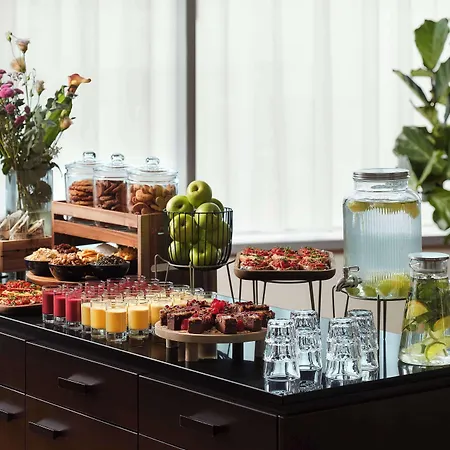 Avani Frankfurt 4*